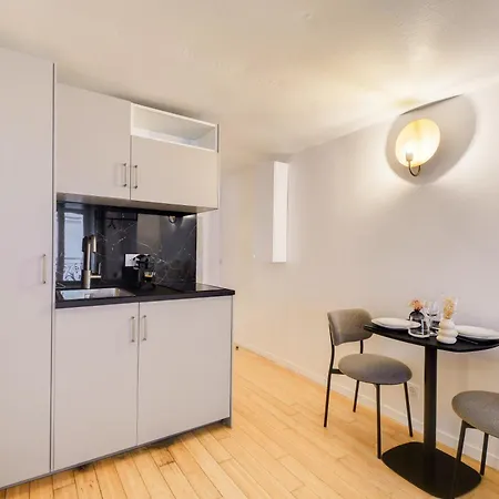 Appartamento Comfortable In A Lively Area *