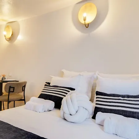 Comfortable In A Lively Area * Parigi